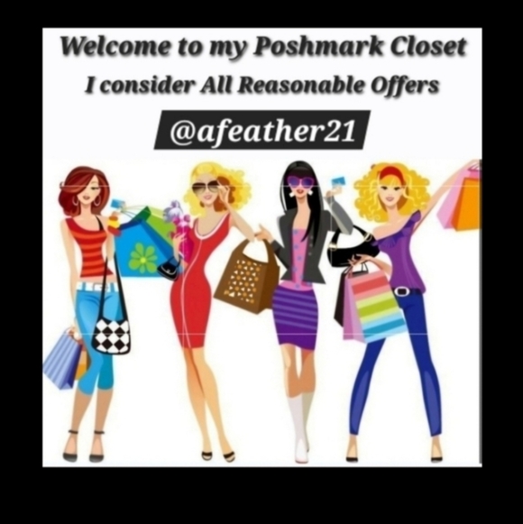 Edgy Denim Jacket with Skull Design On back. NWT Size Small - Picture 3 of 10